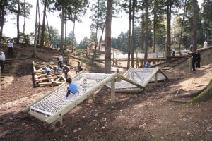 県民公園 頼成の森で」あそぶ子どもたち