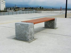 魚津漁港ベンチ