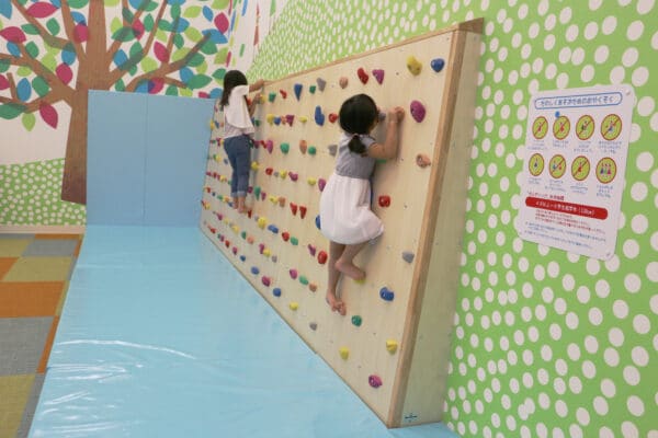 イオンモール富谷