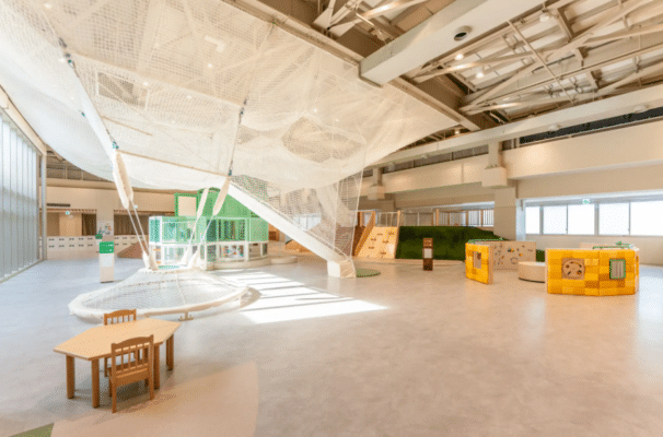 こどもふっかパークに設置された遊具の全体像